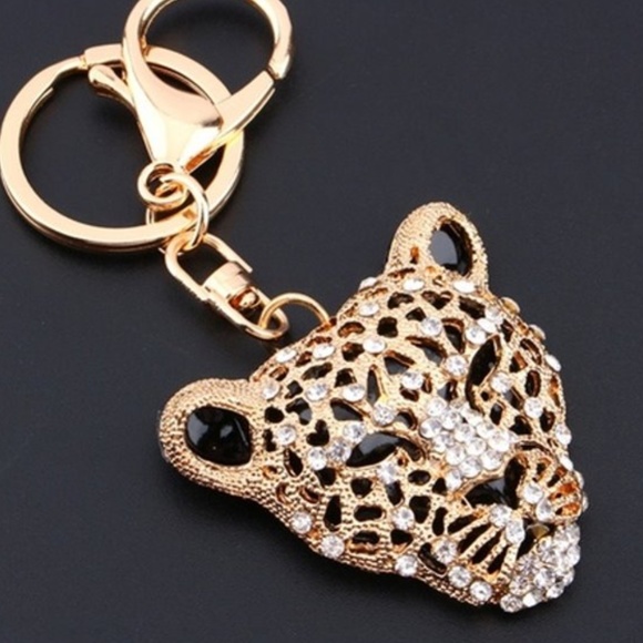 Rhinestone Panther Key Ring - Picture 2 of 6